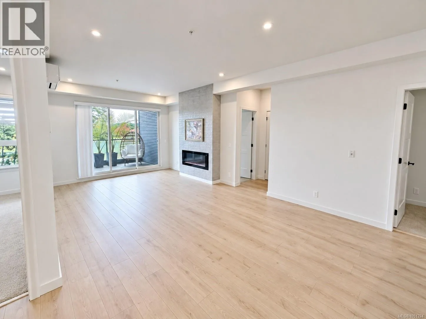 110 958 Pharoah Mews