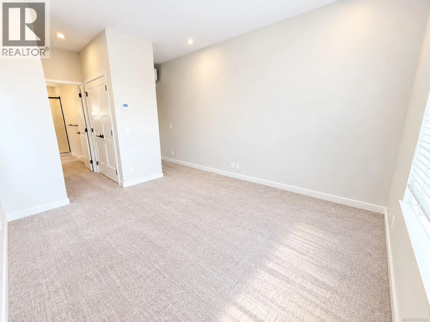 110 958 Pharoah Mews