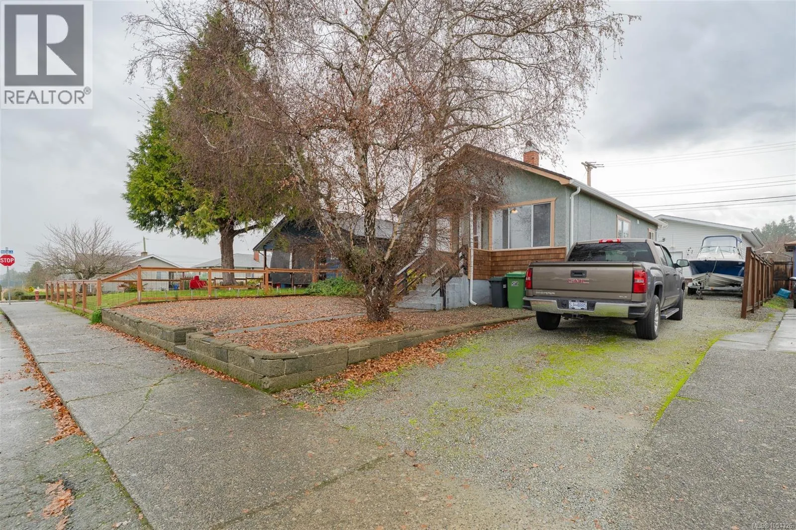 3885 14th Ave