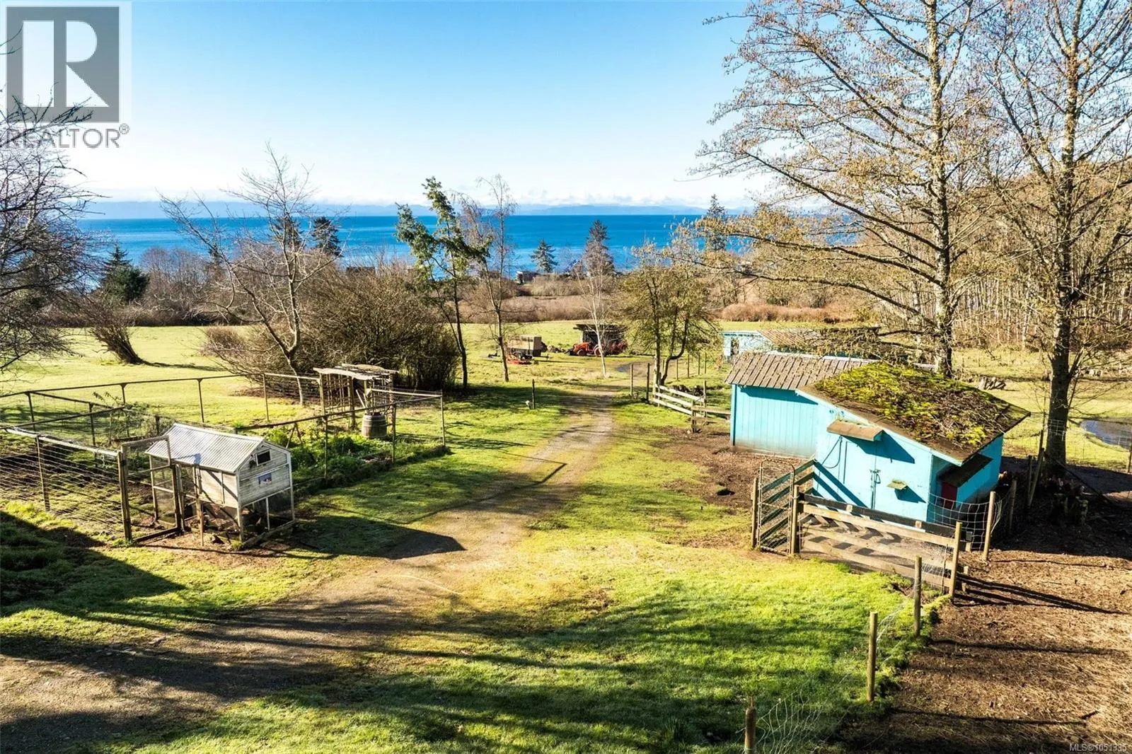 4537 Otter Point Rd