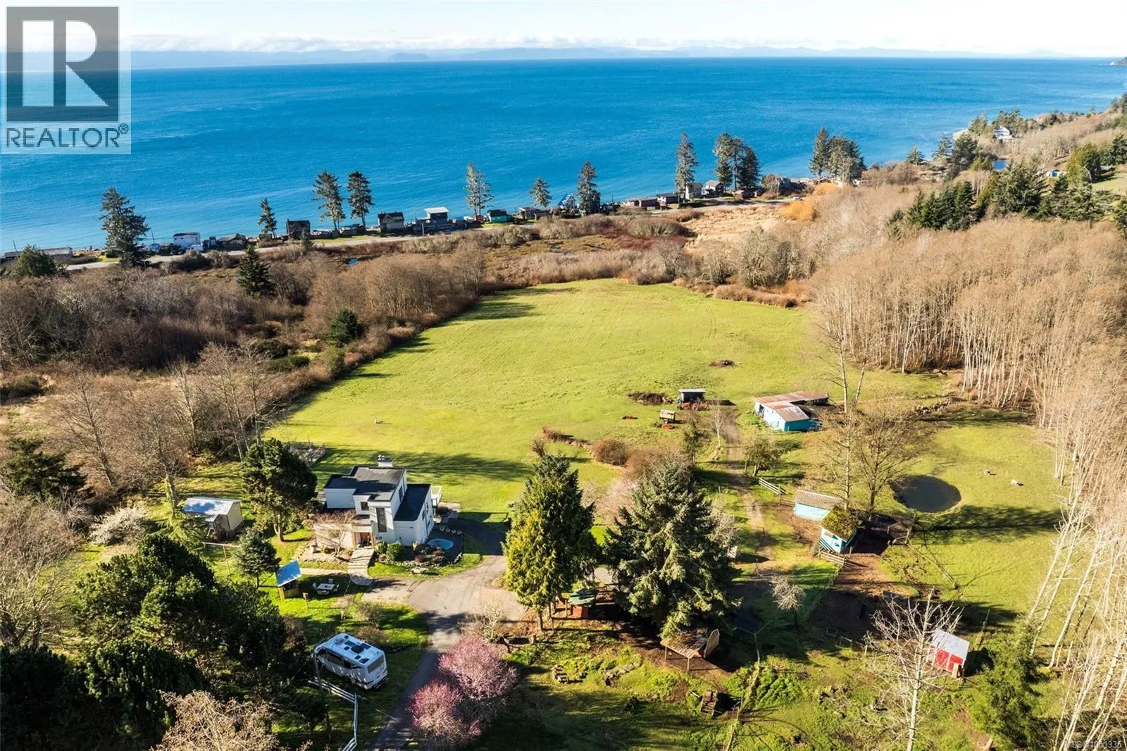 4537 Otter Point Rd