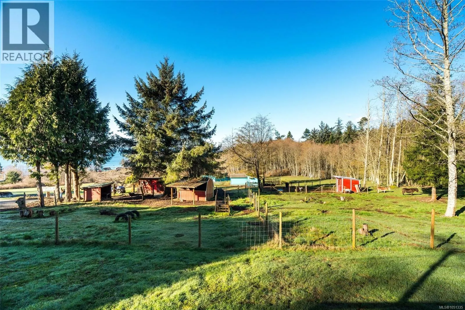 4537 Otter Point Rd