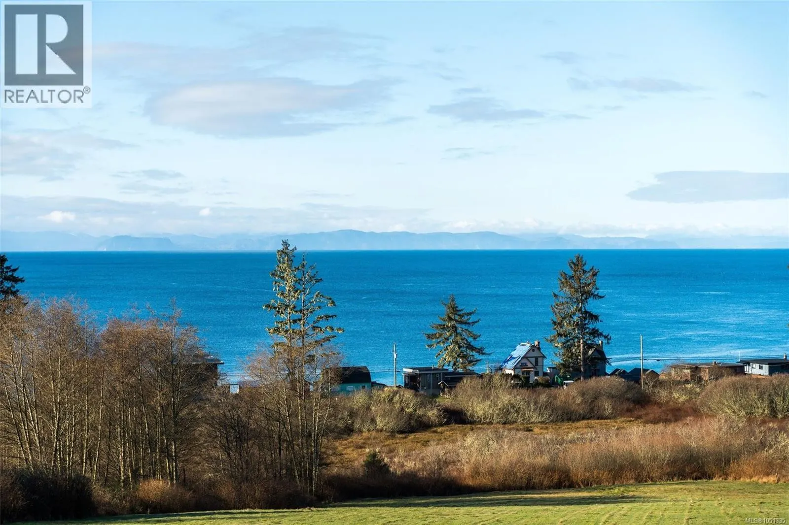 4537 Otter Point Rd