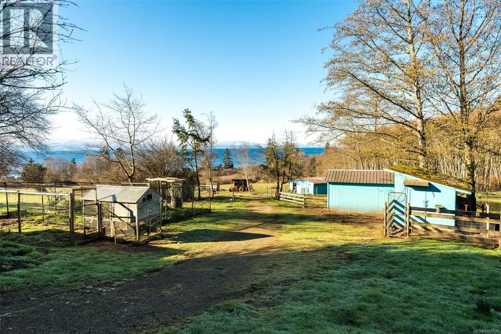 4537 Otter Point Rd