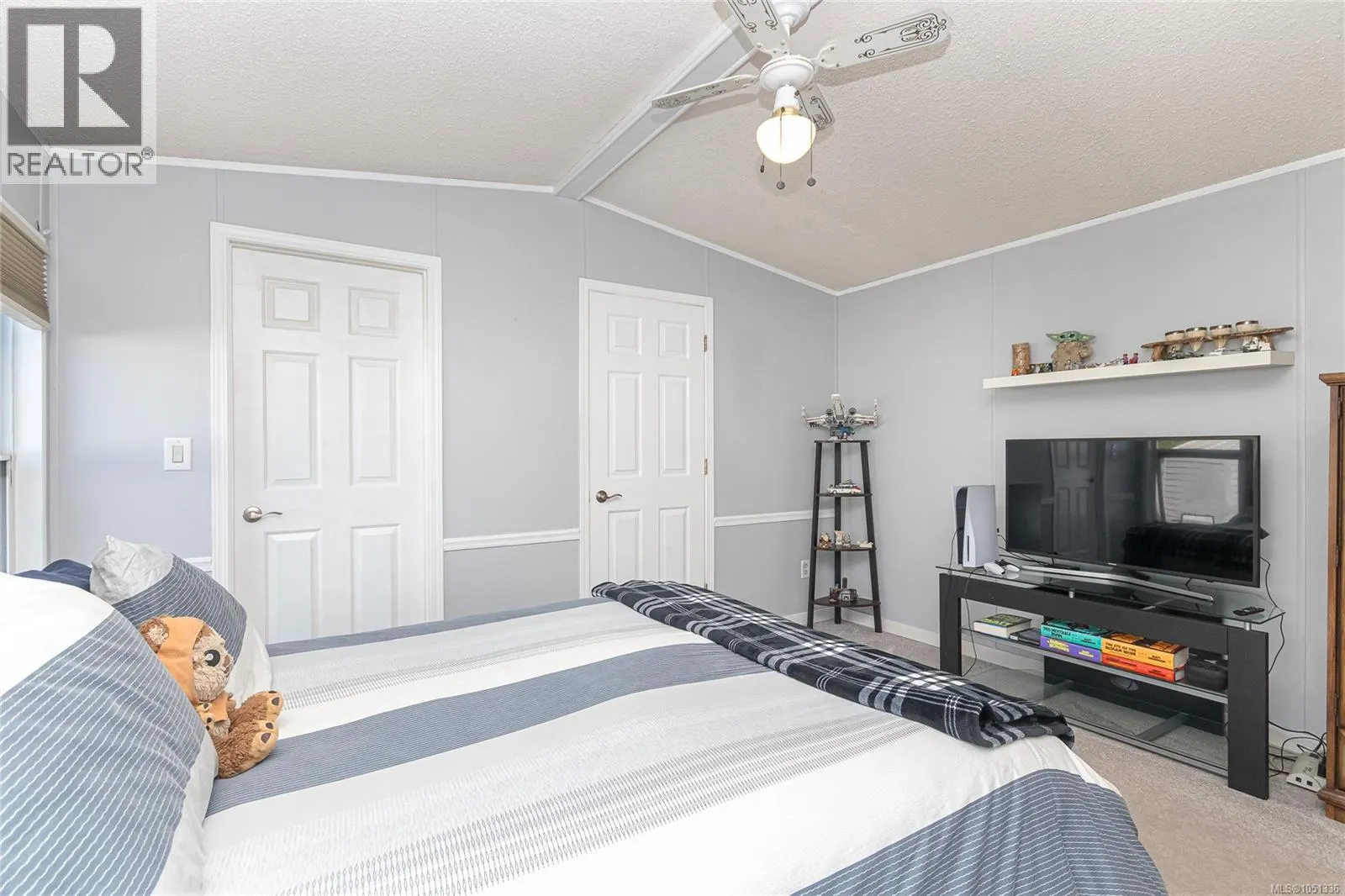 30 7583 Central Saanich Rd