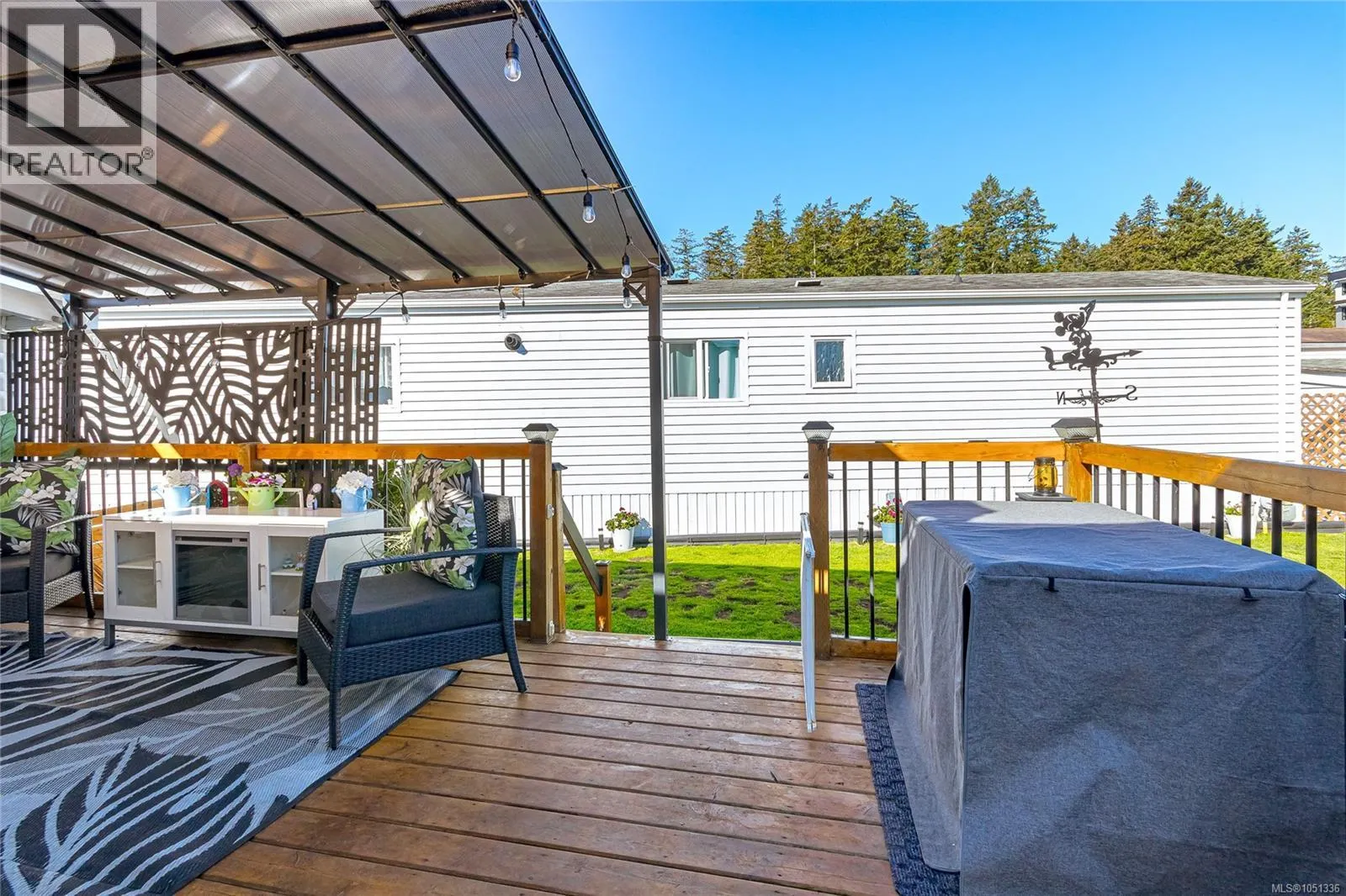 30 7583 Central Saanich Rd