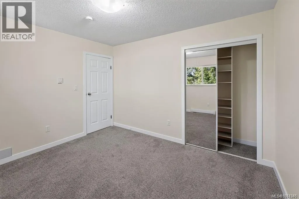 3961 Reynolds Crt