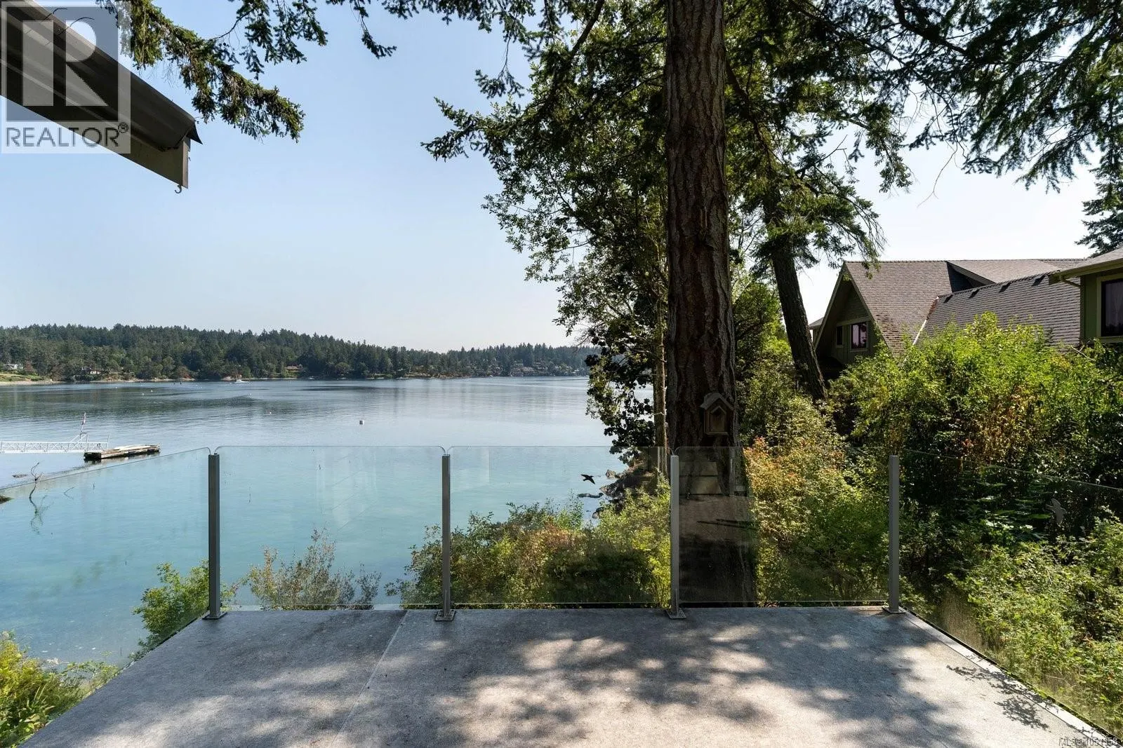 389 Moses Point Rd