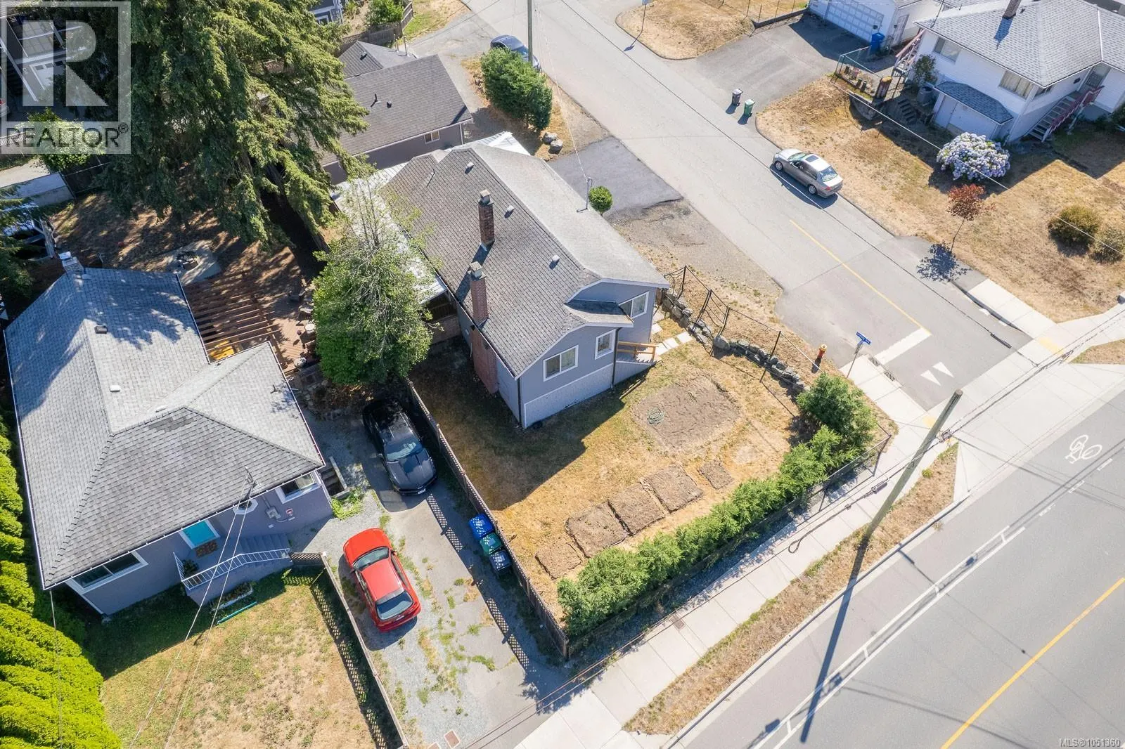 15 Fourth St