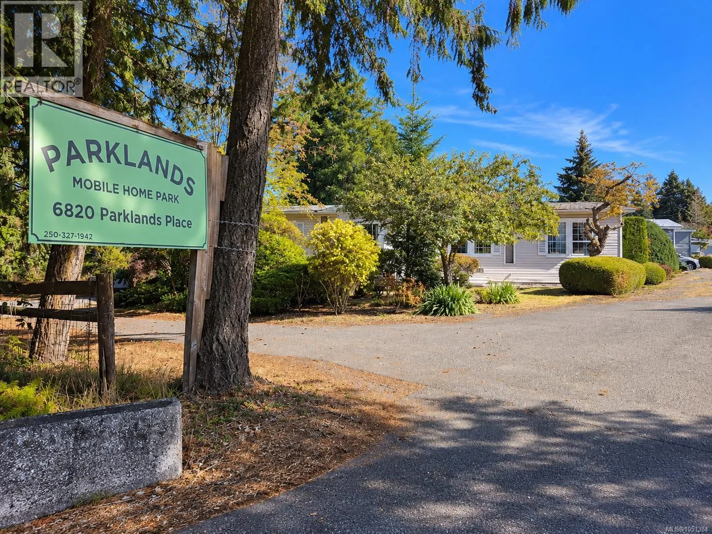 23 6820 Parklands Pl
