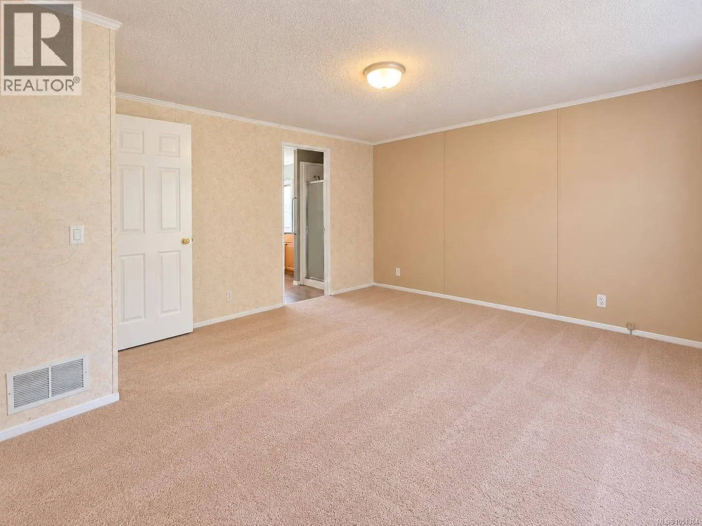 23 6820 Parklands Pl