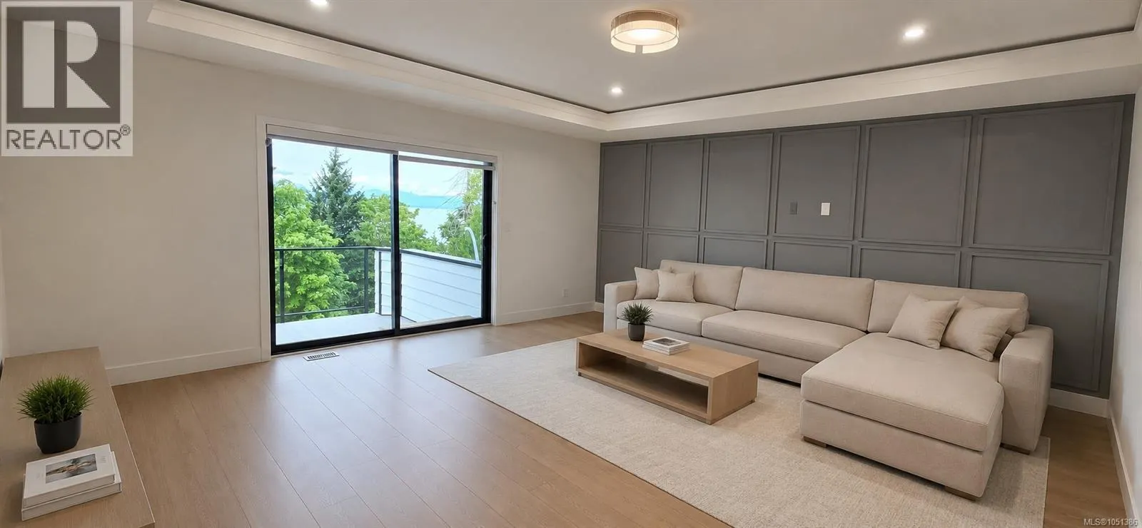 100 ROYAL PACIFIC Way