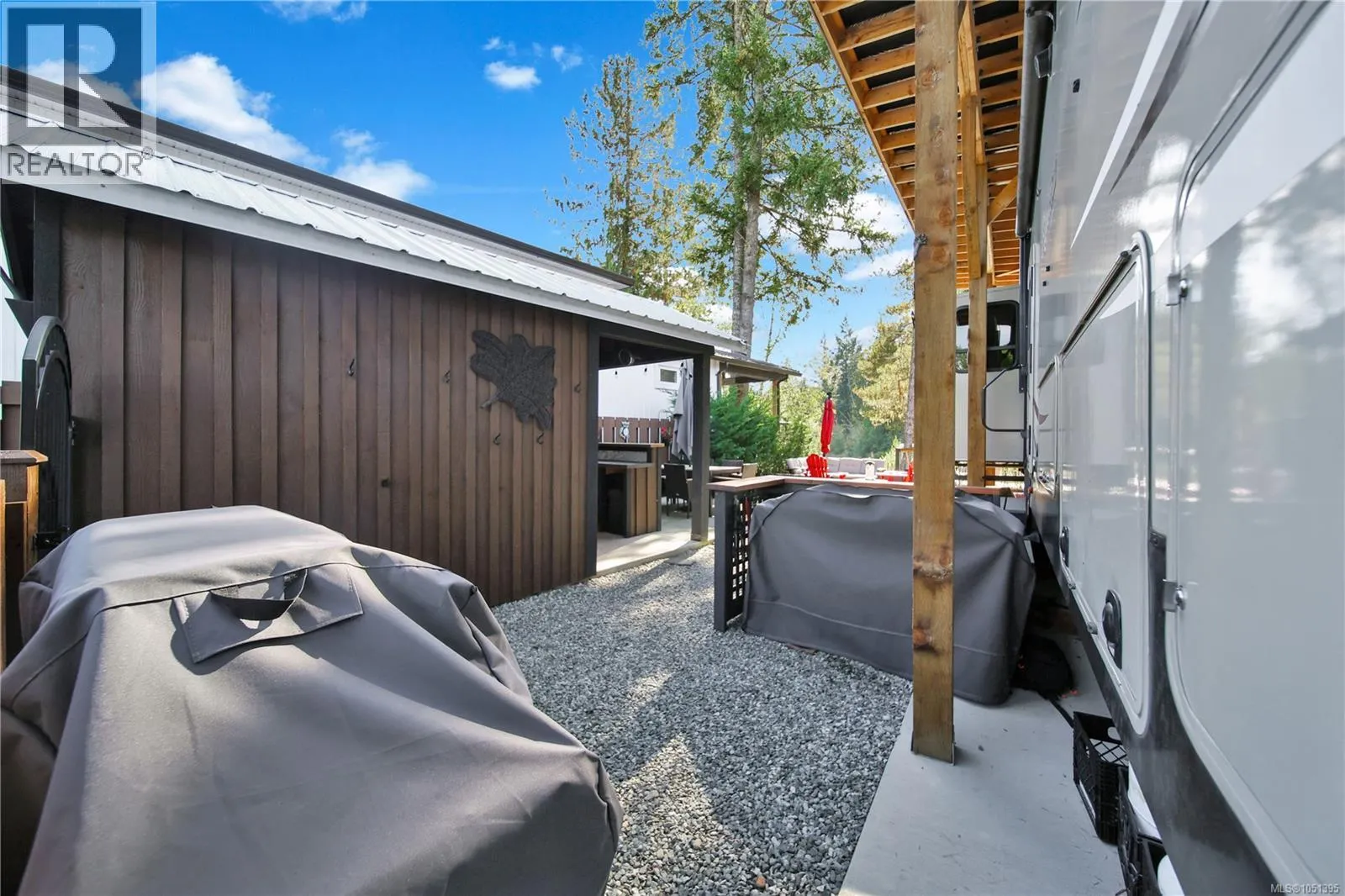 25 10750 Central Lake Rd