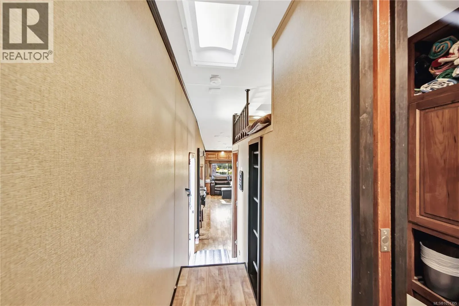 25 10750 Central Lake Rd