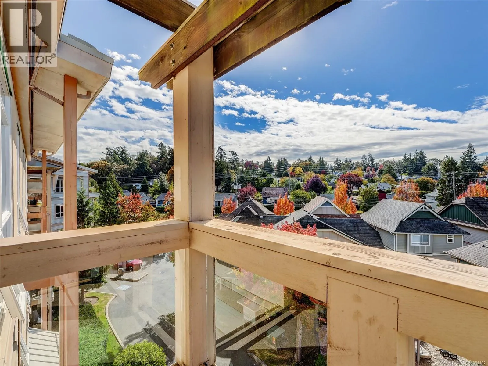 407 1156 Colville Rd