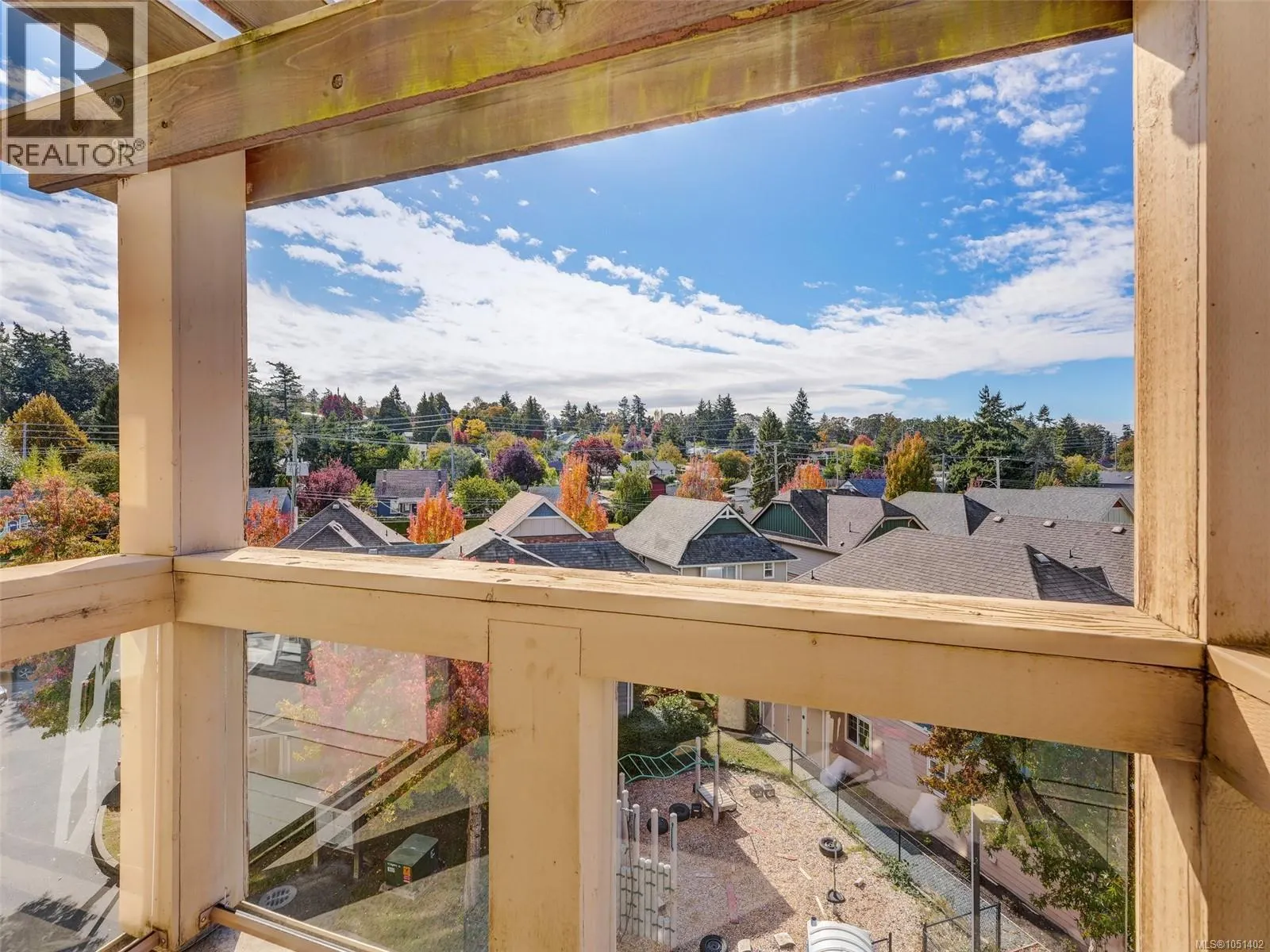 407 1156 Colville Rd