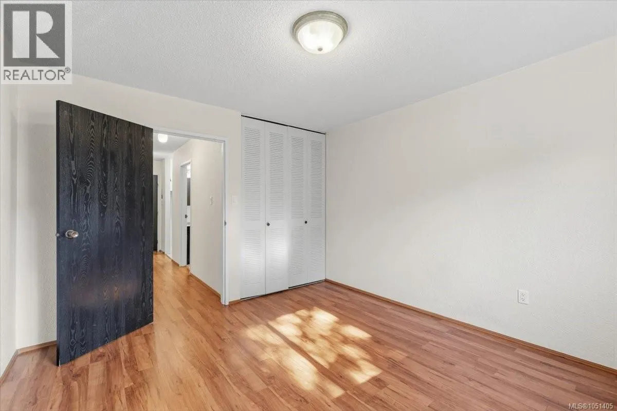 419 1600 Dufferin Cres