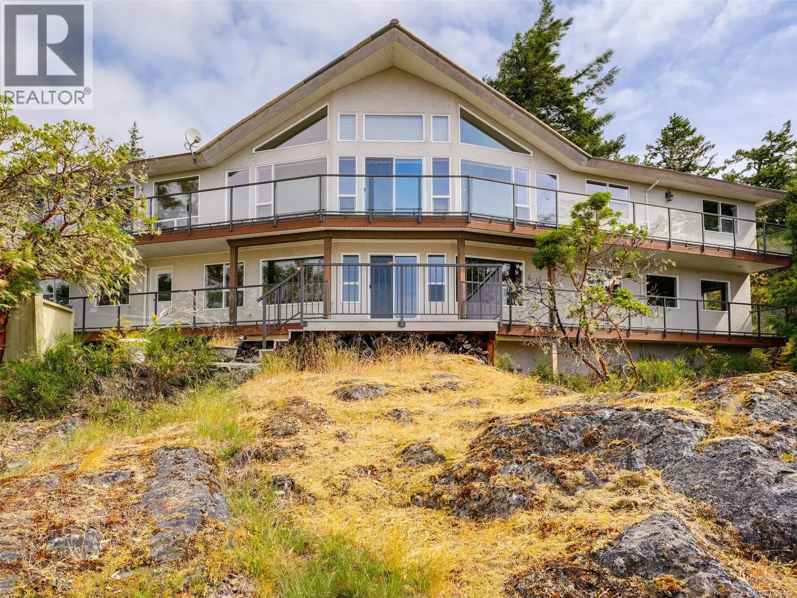560 Wilderness Pl