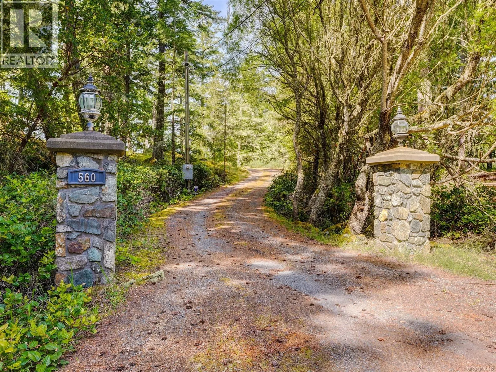 560 Wilderness Pl