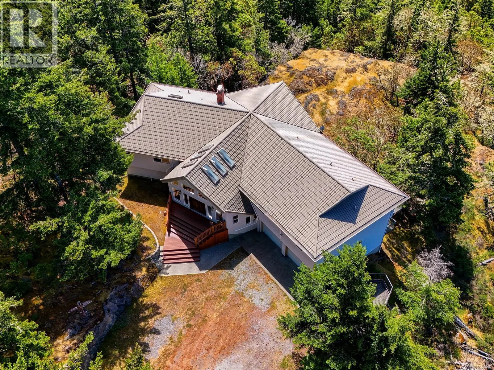 560 Wilderness Pl