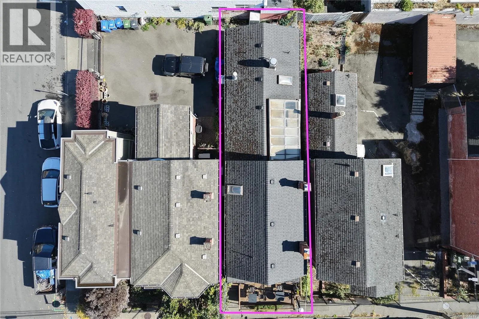 1527 Amelia St