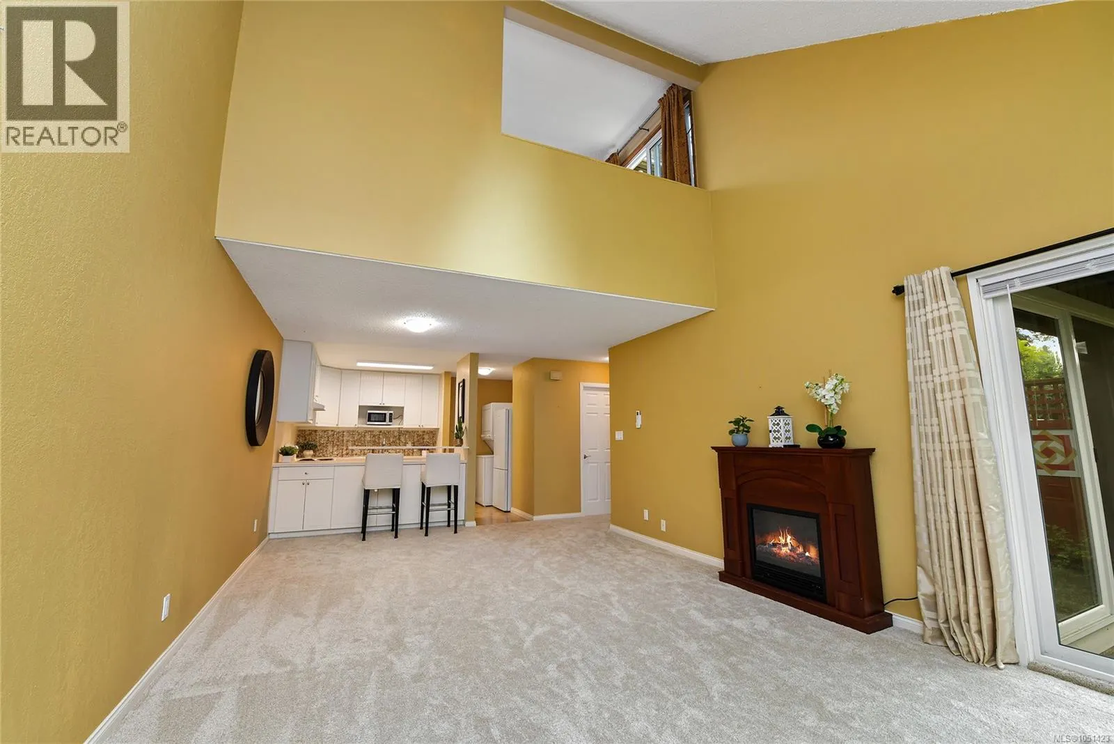 2310 Fernwood Rd