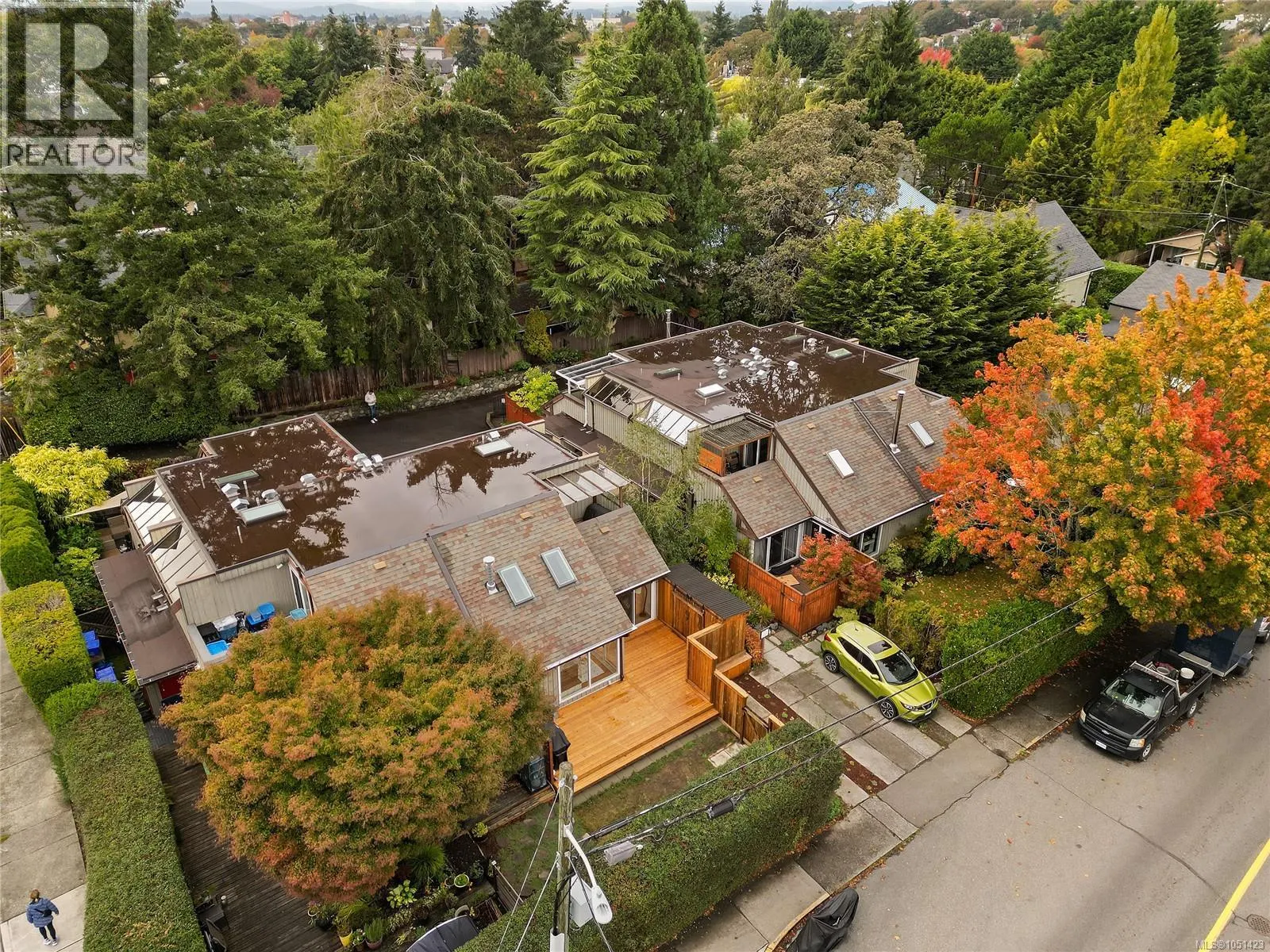 2310 Fernwood Rd