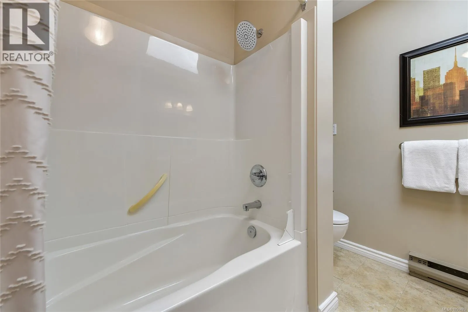2310 Fernwood Rd