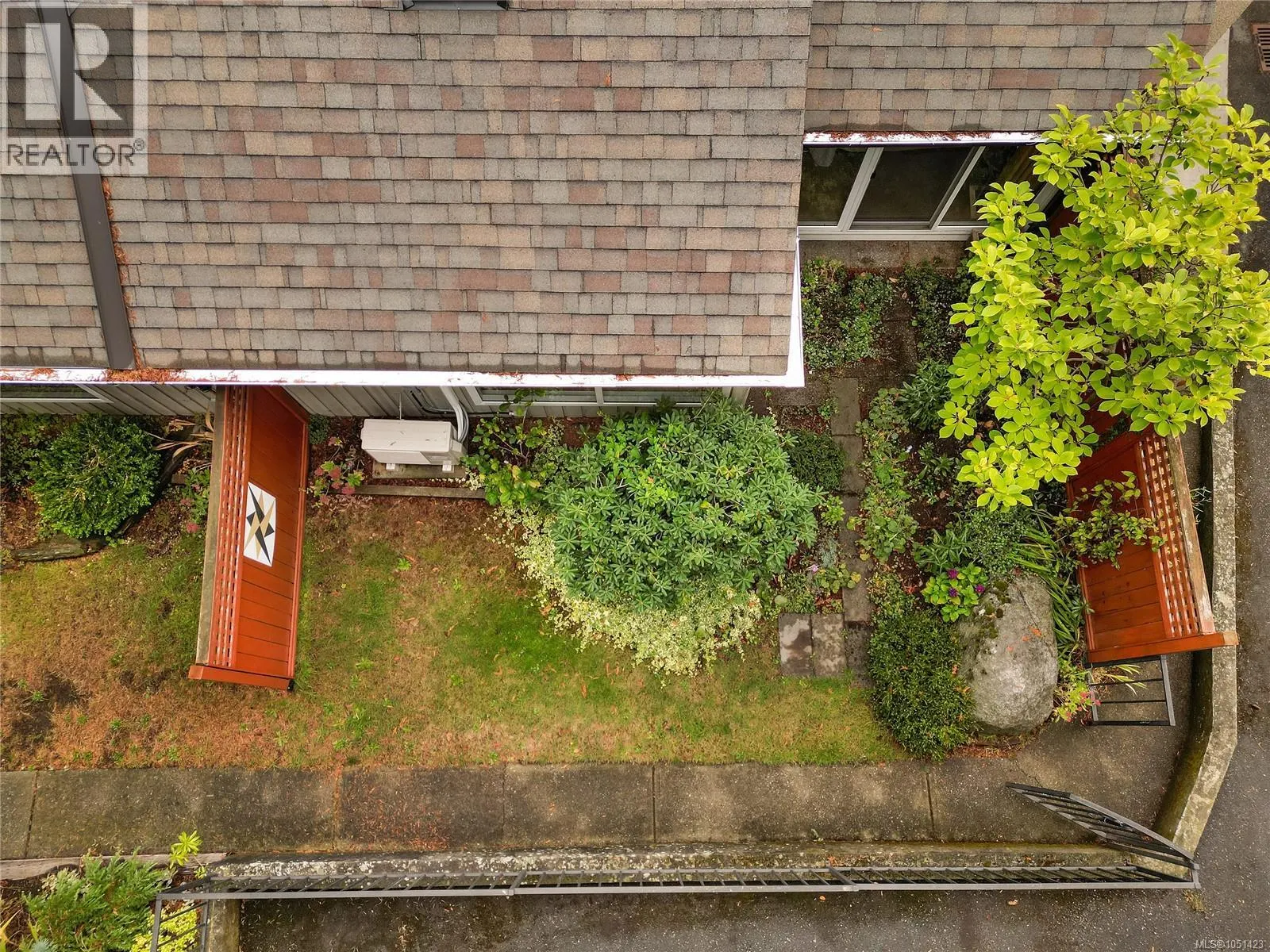 2310 Fernwood Rd
