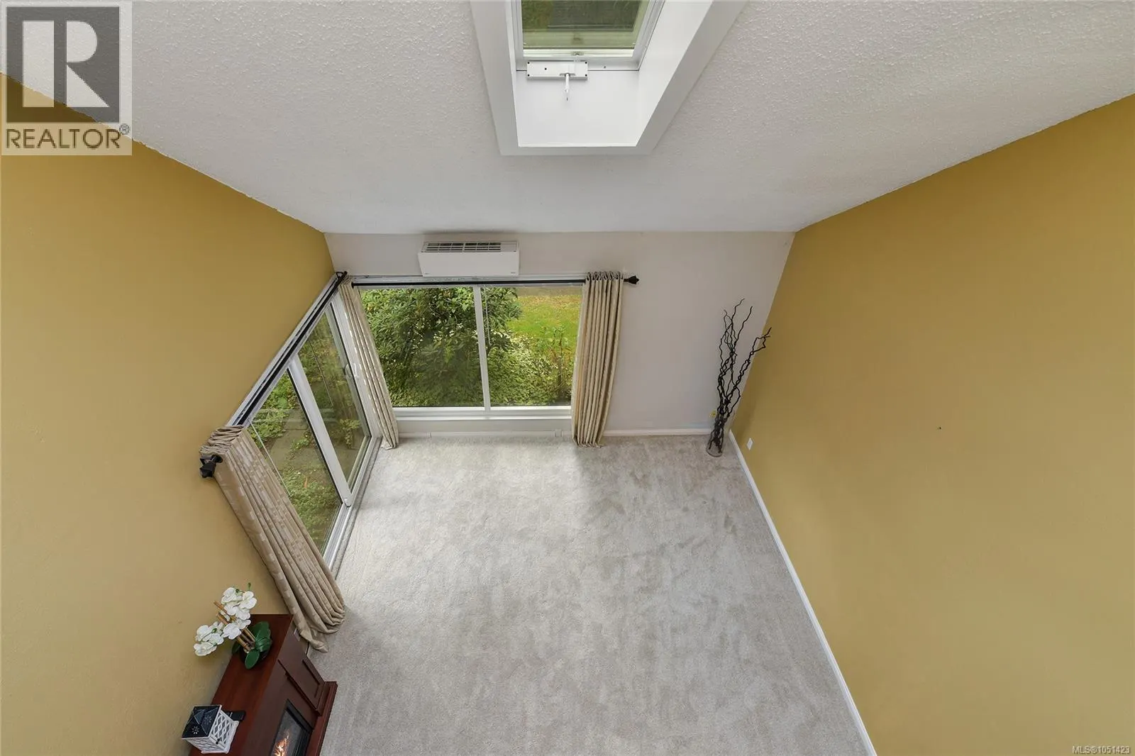 2310 Fernwood Rd