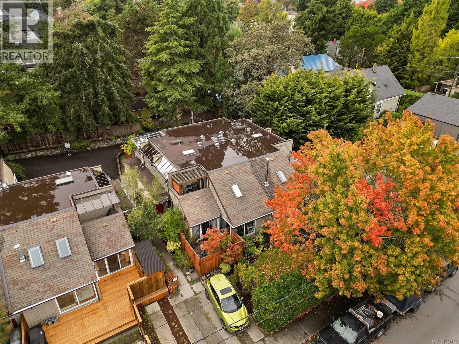 2310 Fernwood Rd