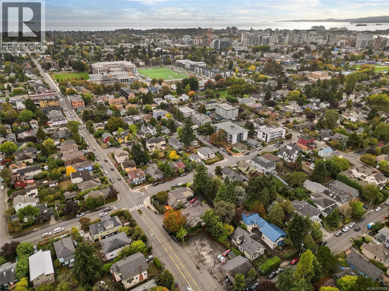 2310 Fernwood Rd