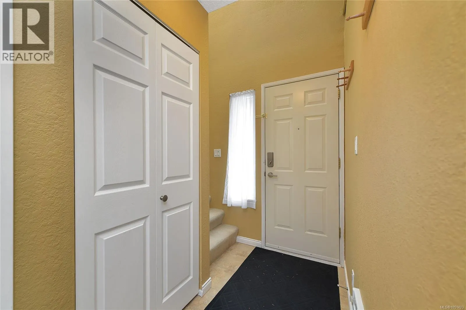 2310 Fernwood Rd