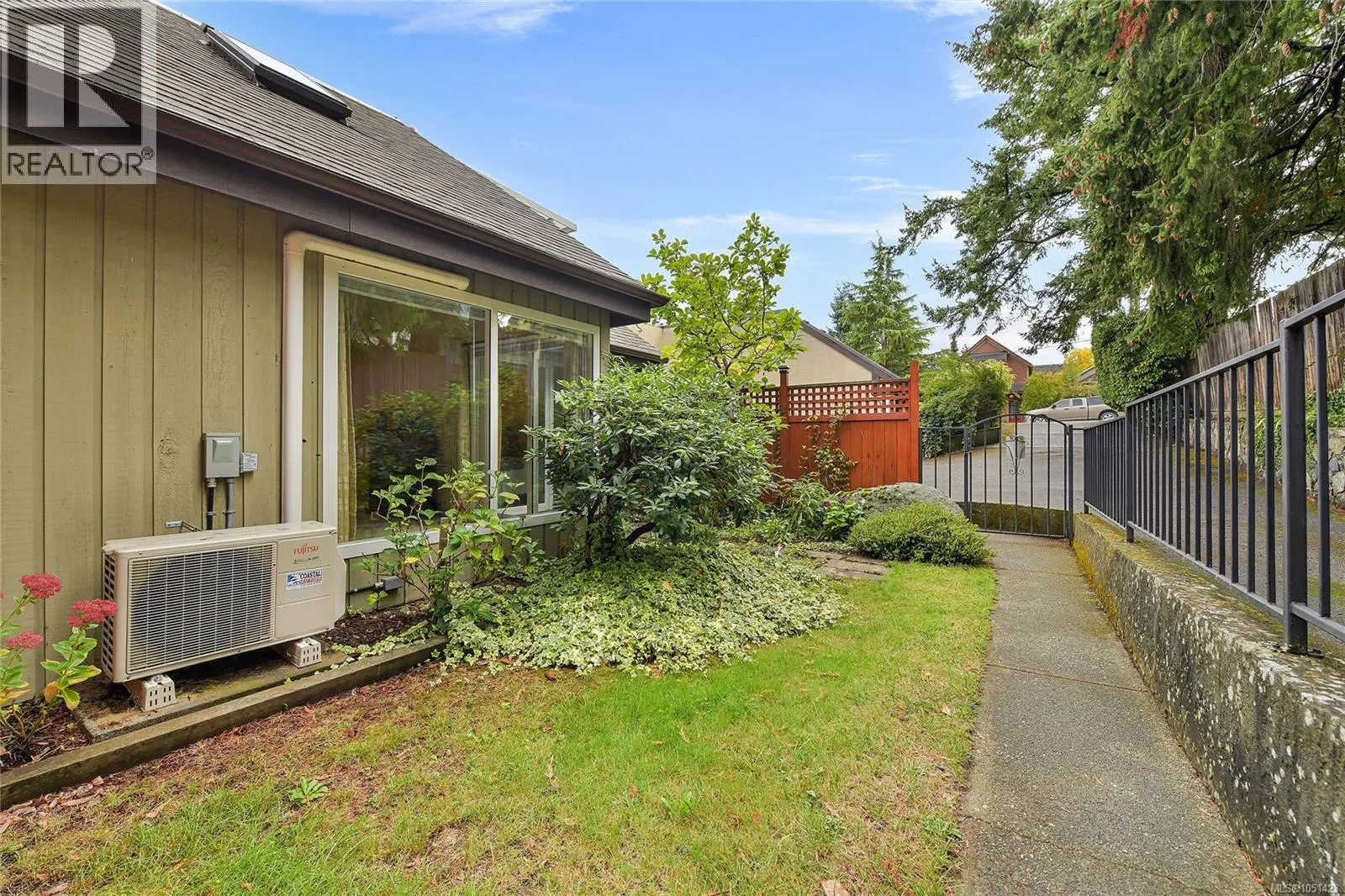 2310 Fernwood Rd