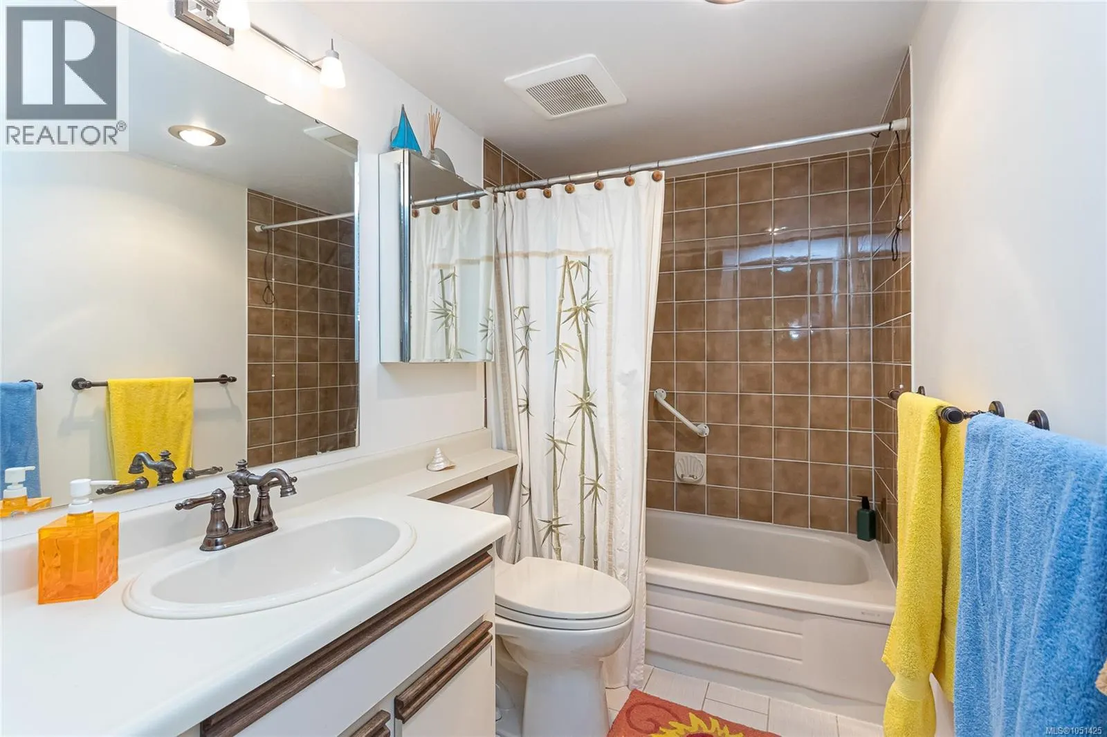 105 10461 Resthaven Dr
