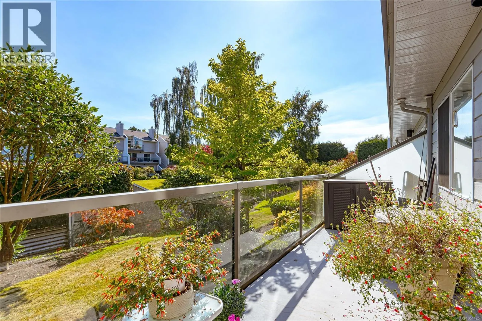 105 10461 Resthaven Dr