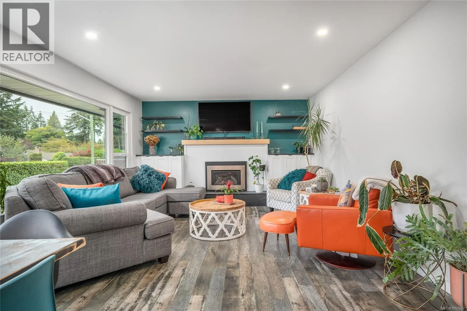 262 Villa Rd