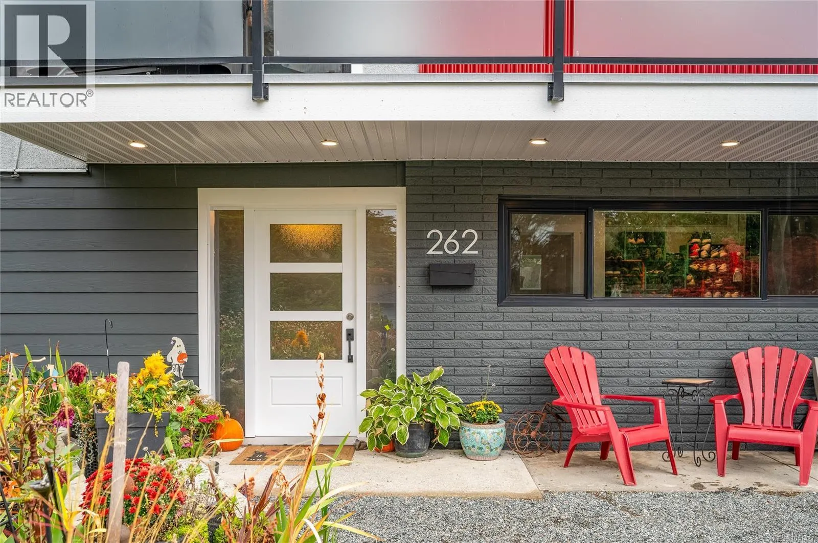 262 Villa Rd