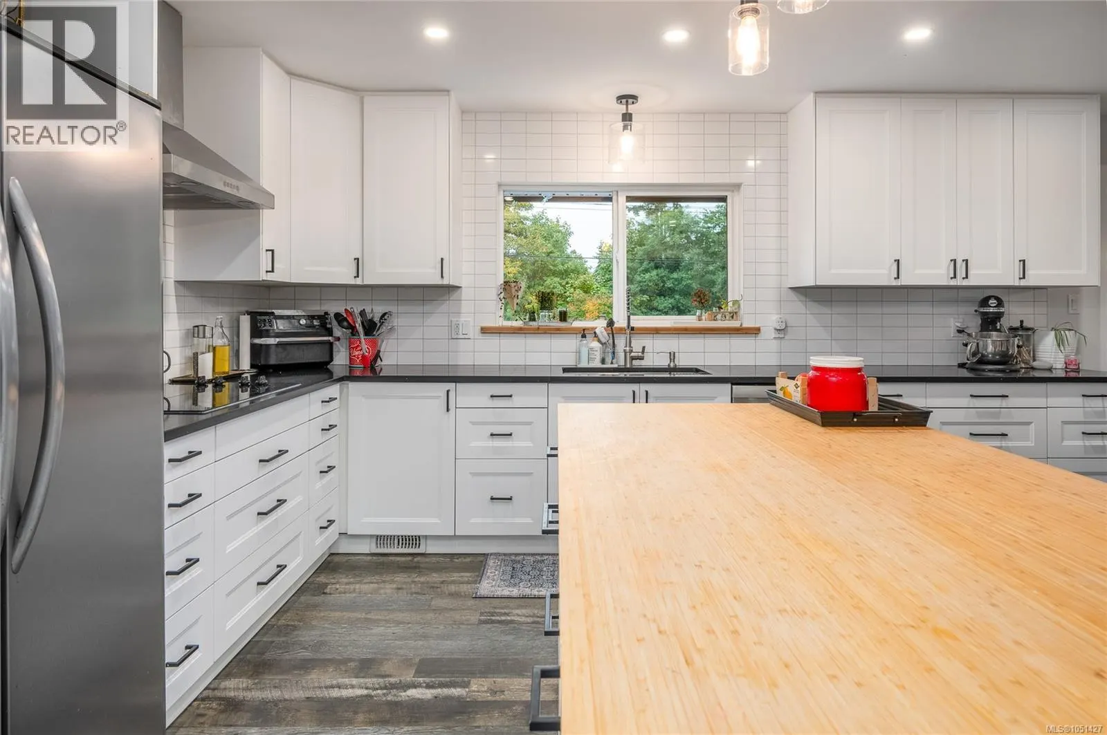 262 Villa Rd
