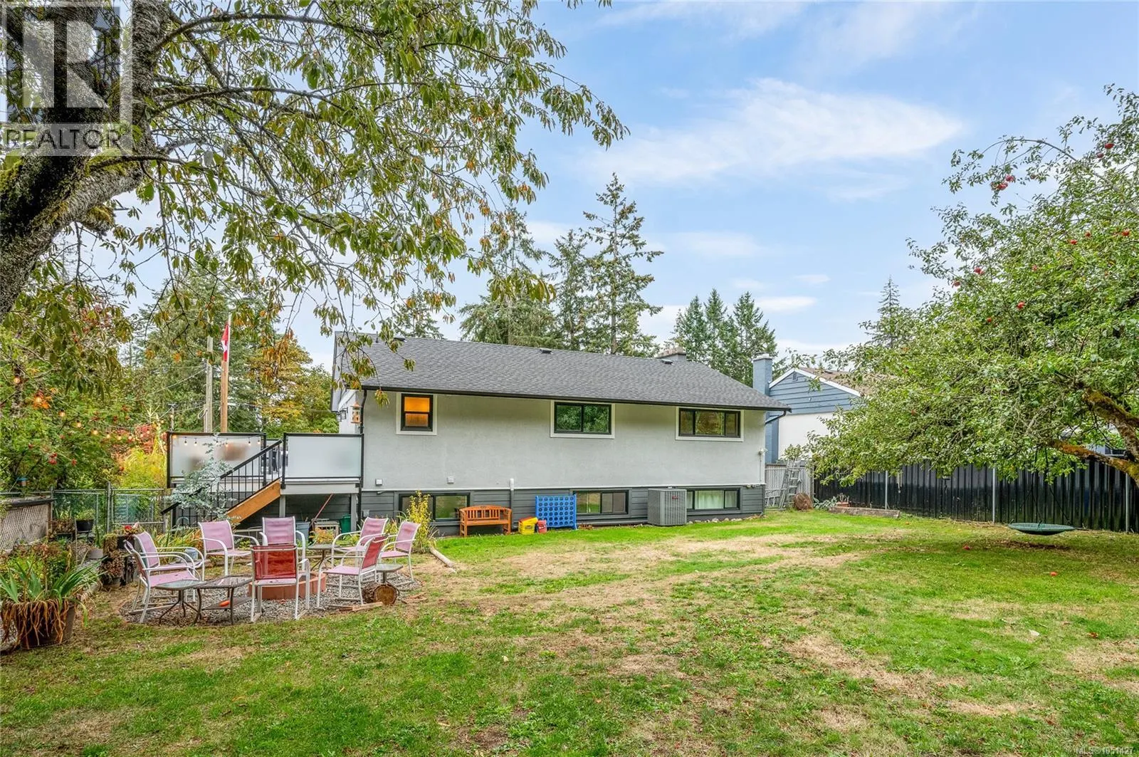 262 Villa Rd