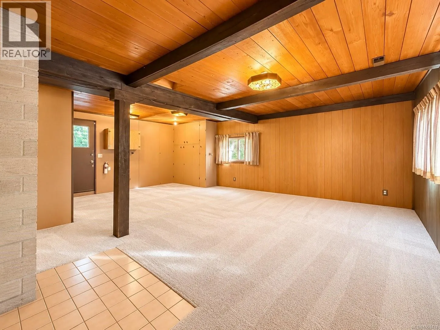 2433 5th Ave