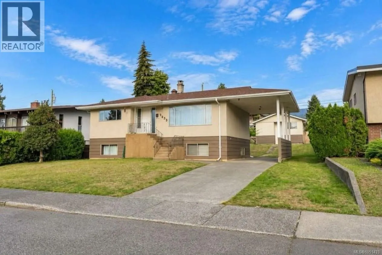 2433 5th Ave