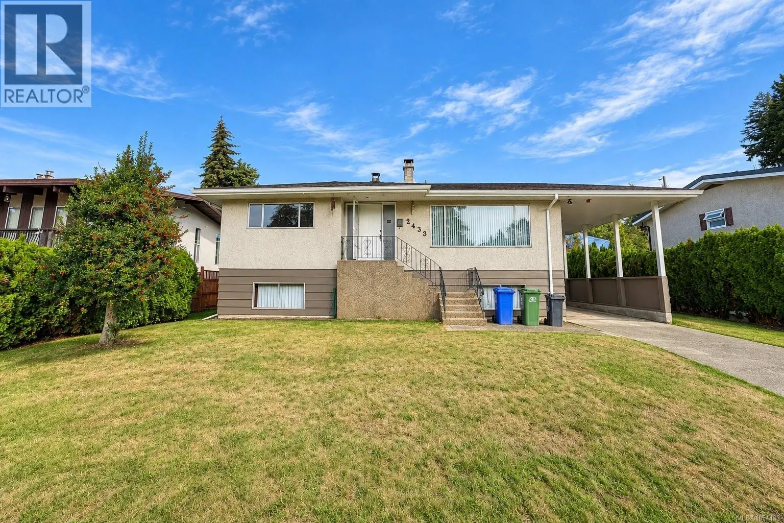 2433 5th Ave