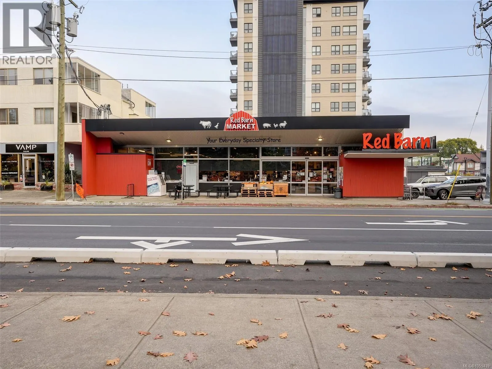 210 1315 Esquimalt Rd