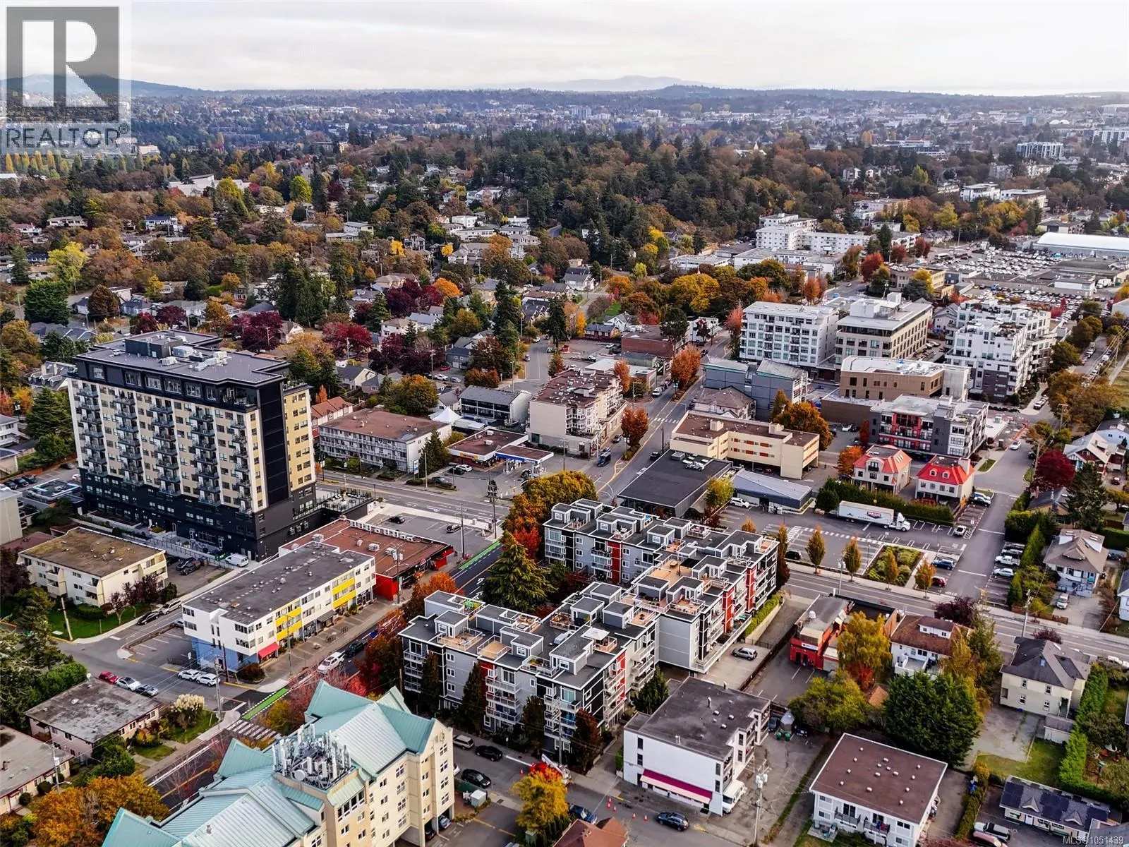 210 1315 Esquimalt Rd