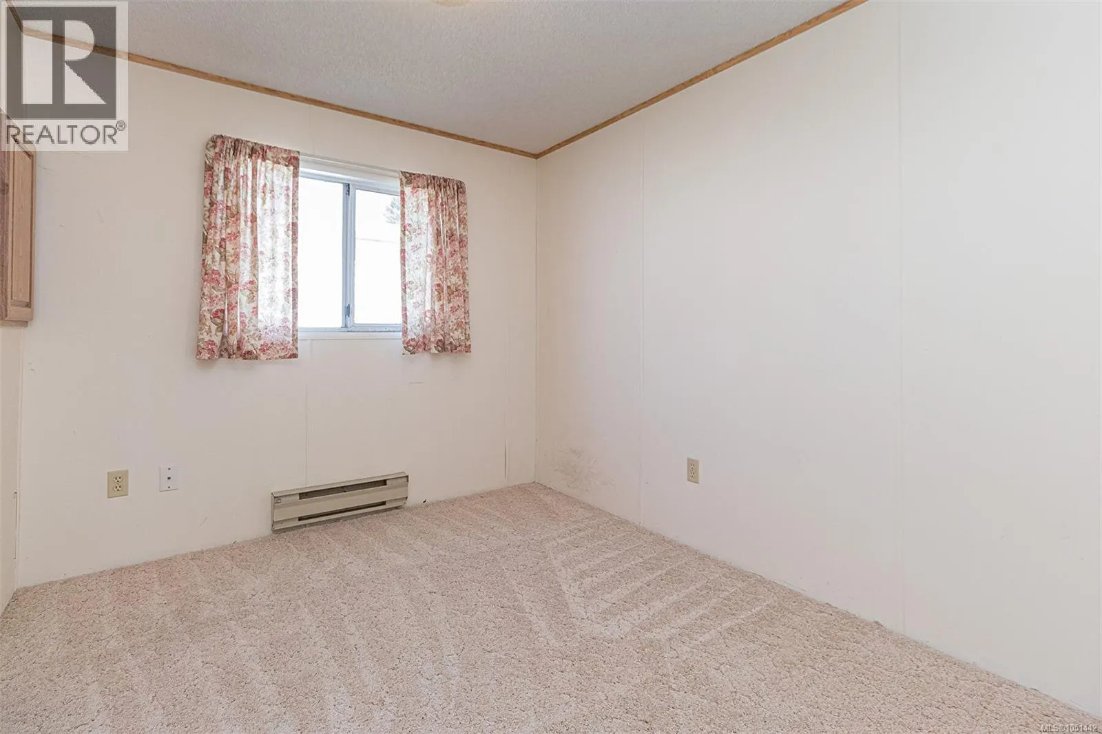 23 7583 Central Saanich Rd