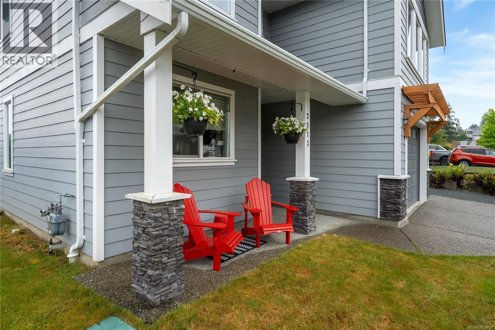 2513 West Trail Crt