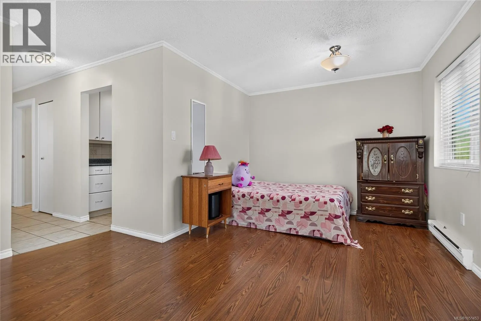 407 175 Centennial Dr