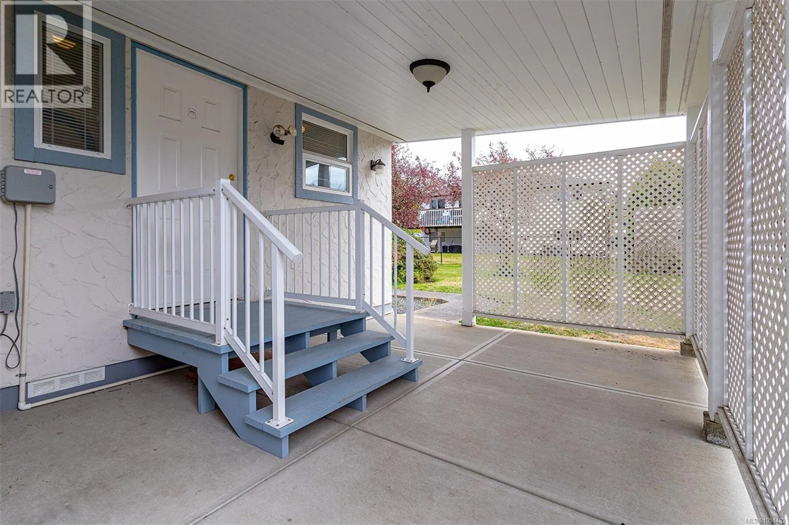 1679 Freeman Ave