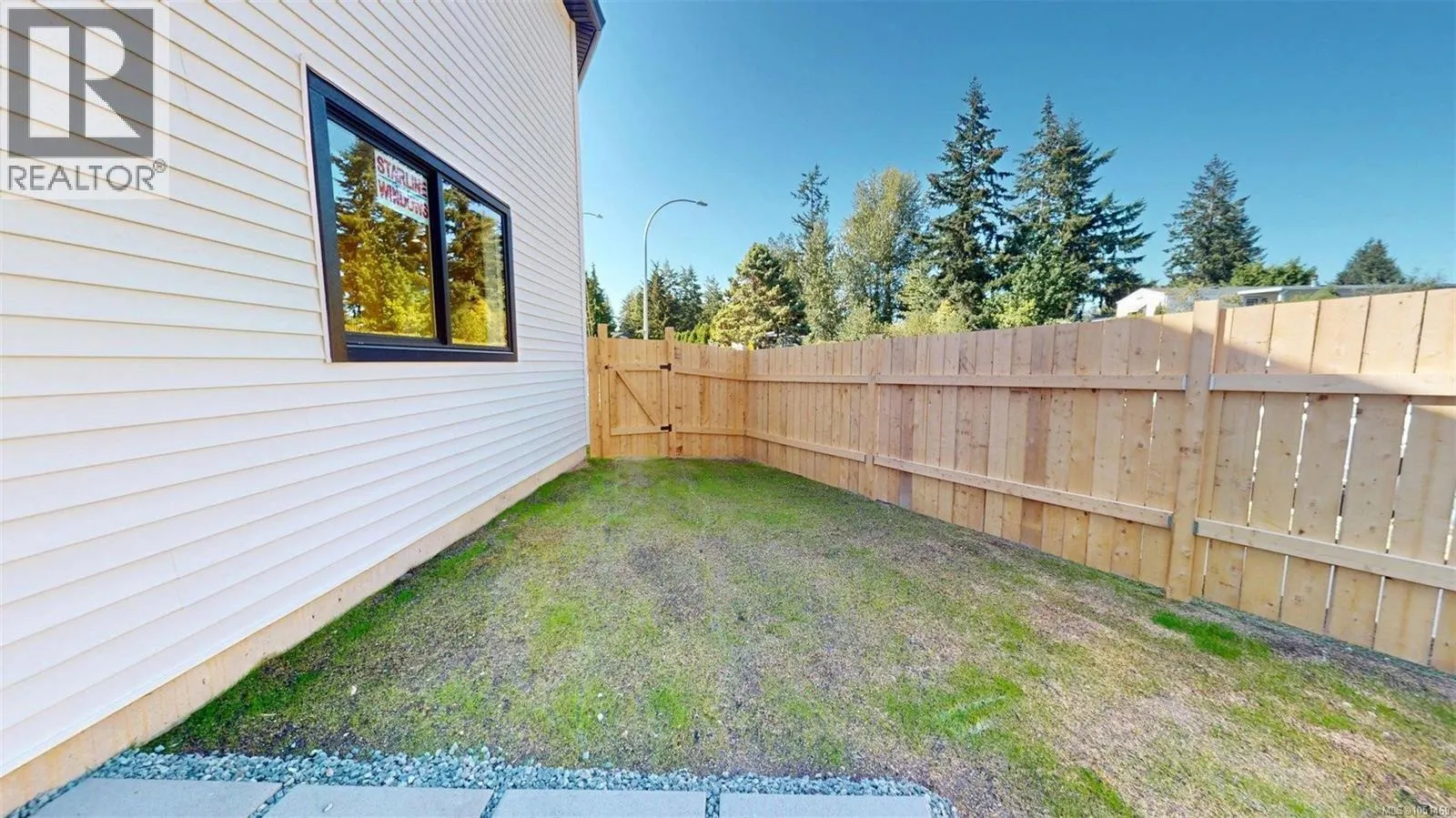 2322 Sparrow Lane